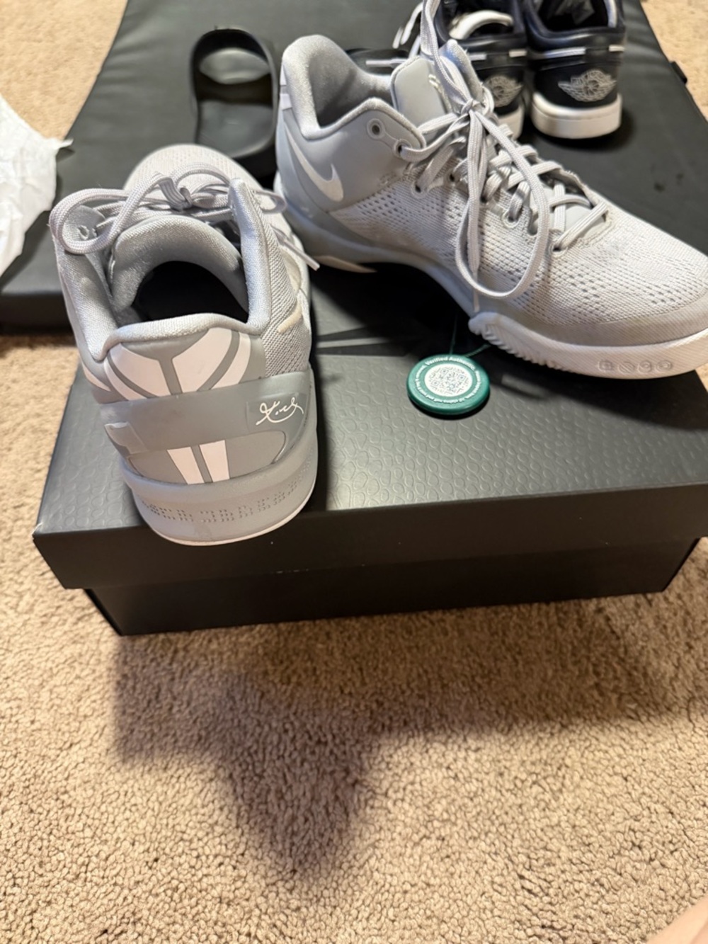 Kobe viii youth size 5